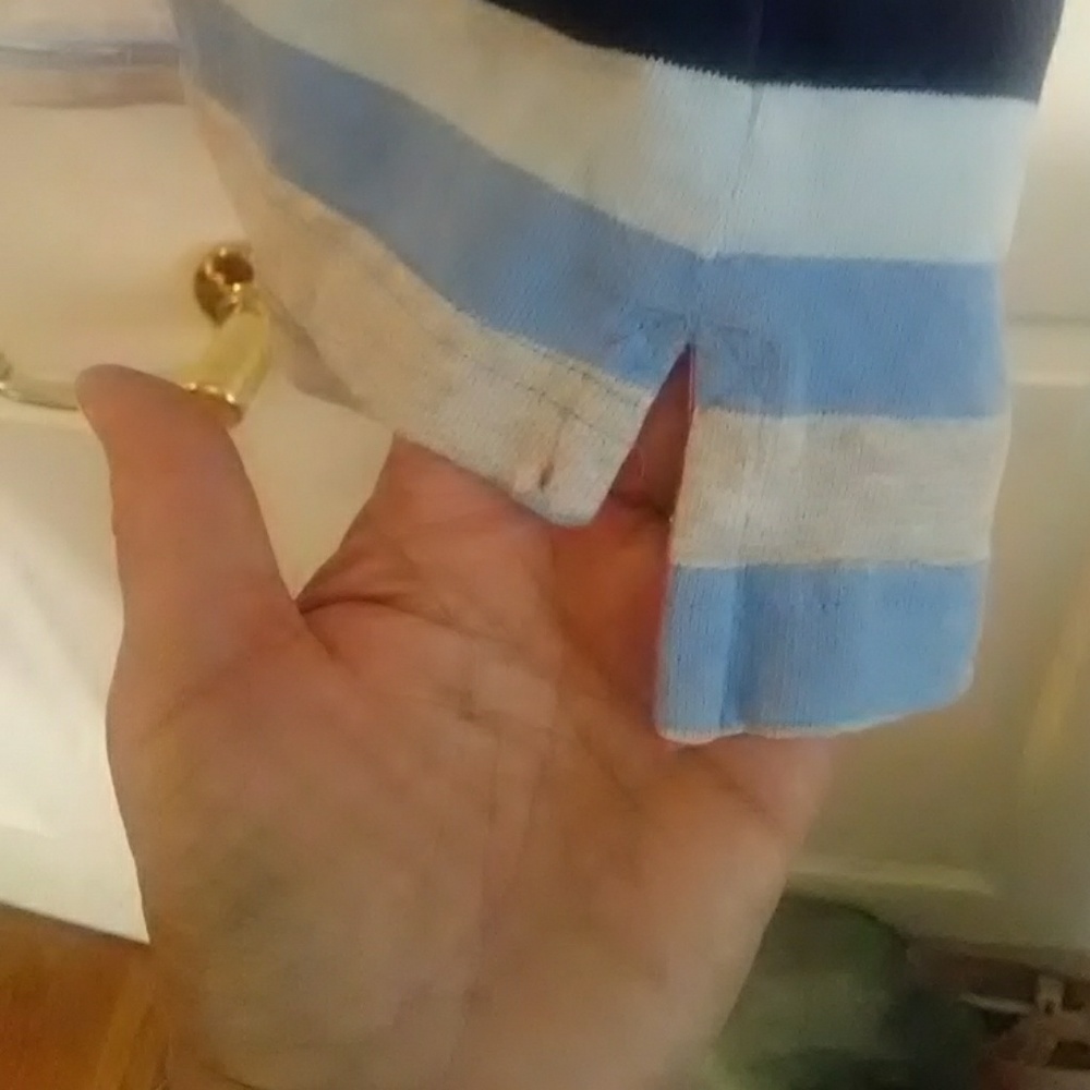 Men's Striped Rocawear Shirt - Picture 4 of 8